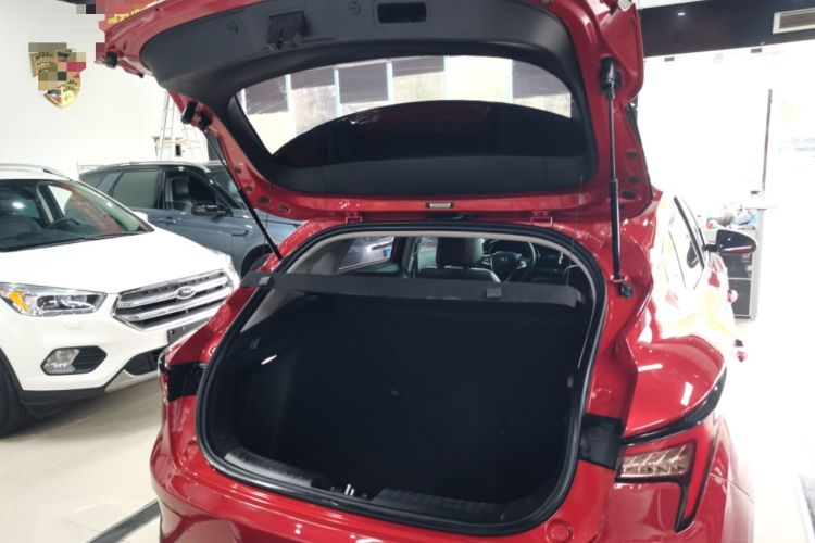 Used CHANGAN Eado 2018 1.6L GDI Automatic Trendy Model China V Standard Trunk