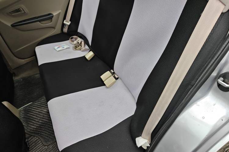 Used Soueast V3 Lingyue 2011 1.5L Manual Happiness Edition Left Rear Seat