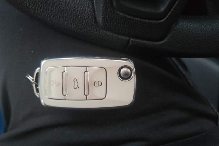 Used Skoda Fabia 2015 1.4L Automatic Front-Drive Model Vehicle Key