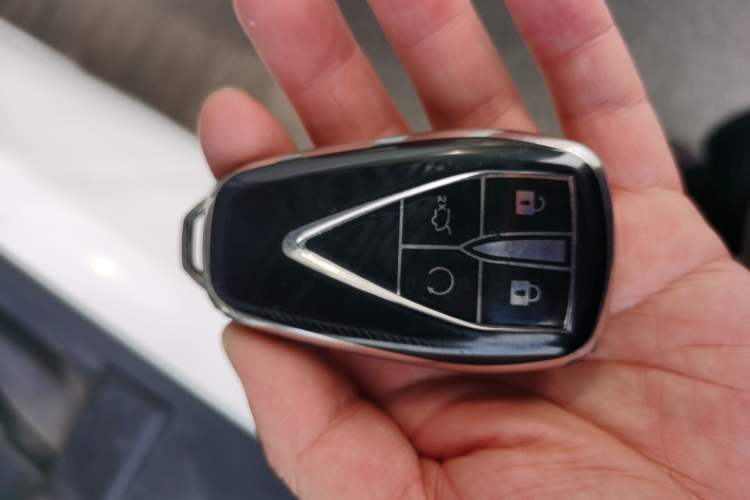 Used CHANGAN Eado 2023 Changan Edition PLUS Blue Whale NE 1.4T GDI DCT Prestige Version