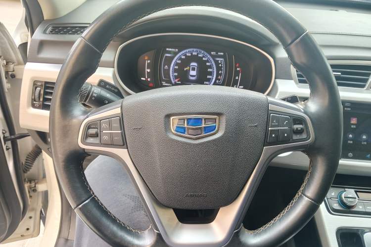 Used Geely Auto Emgrand X7 Sport 2016 1.8TD Automatic ZhiZun Version Steering Wheel