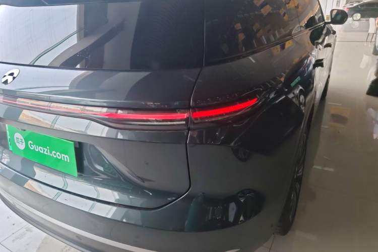 Used Nio ES8 2023 75 kWh Executive Edition Exterior 3