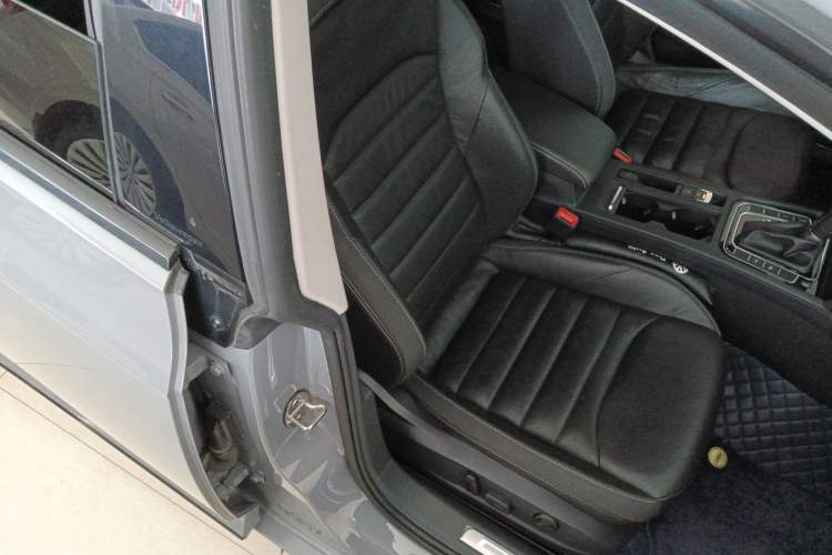 Used Volkswagen FAW-Volkswagen CC 2021 Estate Car 380TSI Vizion Edition