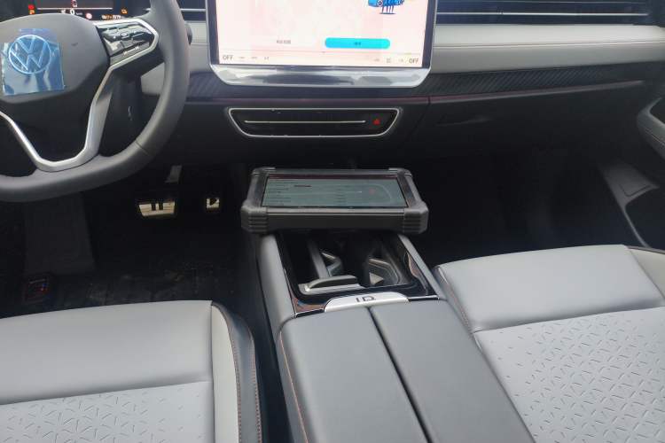 Used Volkswagen ID.7 VIZZION 2024 AIR model