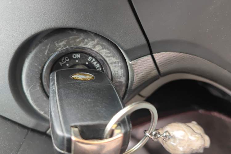 Used Chevrolet Epica 2013 1.8 SE Comfort Edition MT
