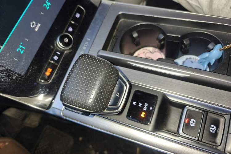 Used Roewe RX5 2020 PLUS 300TGI Automatic Ali National Trend Flagship Edition
