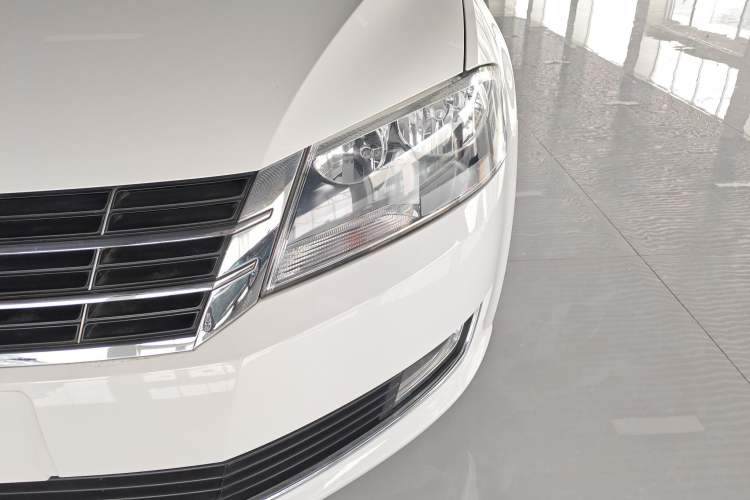 Used Volkswagen Gran Lavida 2015 1.6L Automatic Comfort Edition