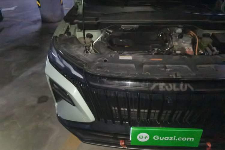 Used Dongfeng Aeolus Huge 2022 Mach Dual-Motor 1.5T MHD Dare-to-Dream Edition Right Front Headlight