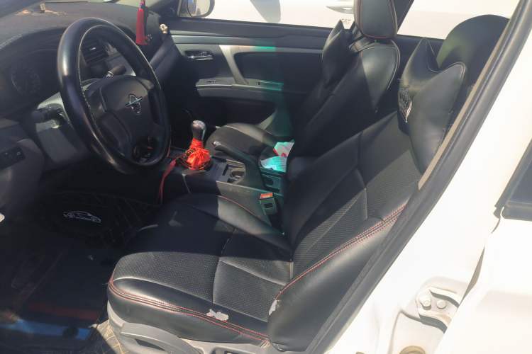 Used Haima M6 2017 1.6L Manual Comfort Model
