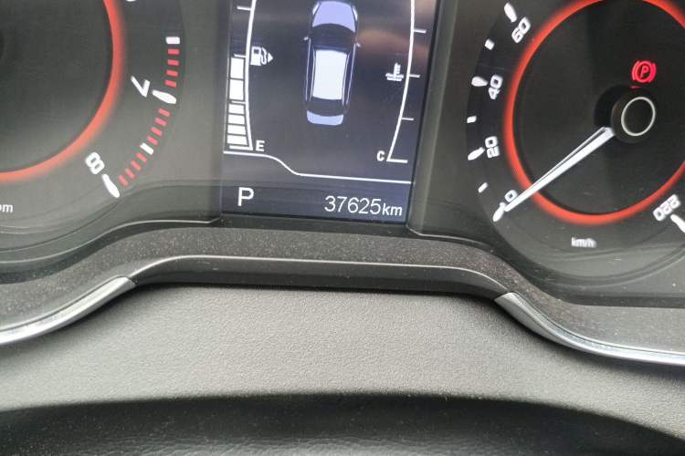 Used Chery Arrizo 5 2016 1.5L CVT Trendsetting Edition Odometer Close Up