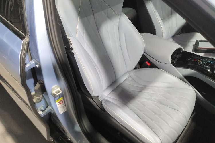 Used BYD Seal 2022 550 km Standard Range Rear-Wheel Drive Elite Version
