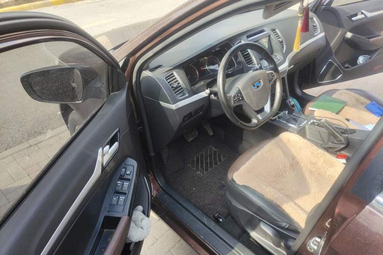 Used Geely Auto Vision 2017 1.5L Automatic Happiness Edition
