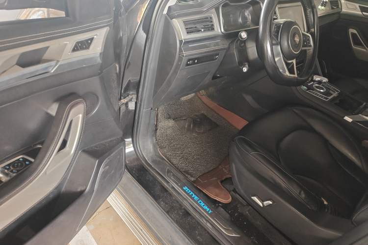 Used Zotye Domy X7 2018 2.0T Automatic Supreme Edition