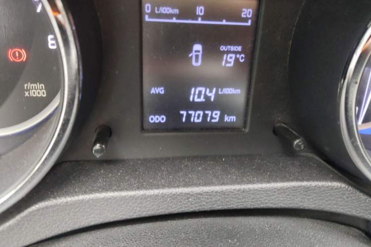 Used CHANGAN CS35 2016 1.6L Manual Luxury Model China IV Standard
