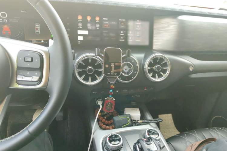 Used Tank 300 2023 Off-Road Edition 2.0T Challenger Audio And AC Panel