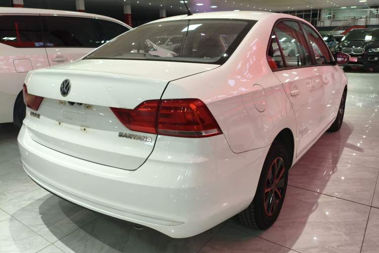 Used Volkswagen Santana 2016 1.4L Manual Fashion Edition
