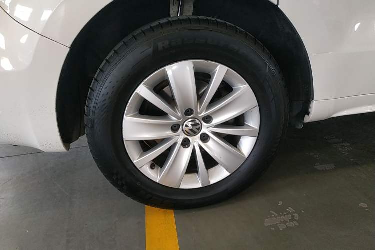 Used Volkswagen Sharan 2014 2.0 TSI Standard Model Exterior 8