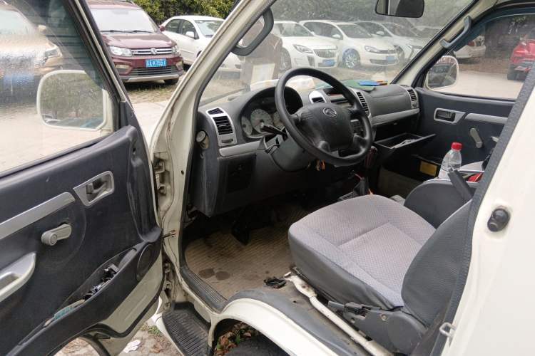 Used King Long Golden Way 2018 2.0L Business Series 4G20