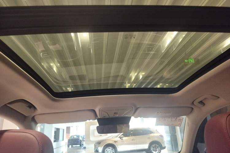 Used Hongqi HS5 2025 2.0T All-Wheel-Drive Flagship Pro Edition
