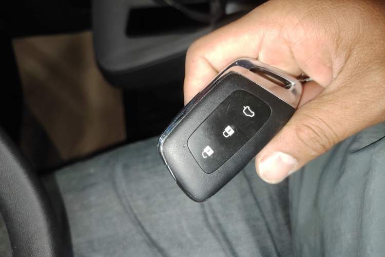 Used Baojun E300 2020 Starry Intelligence Edition Vehicle Key