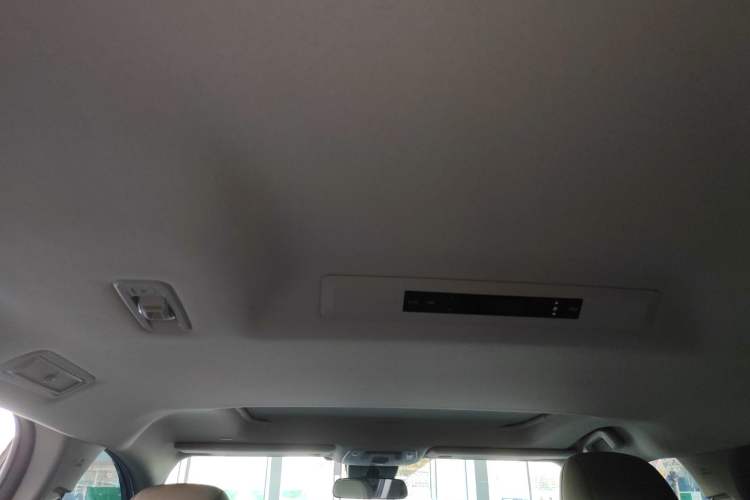 Used Toyota Sienna 2021 2.5L Hybrid Comfort Edition