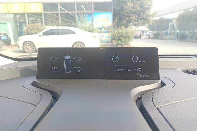 Used Toyota bZ3 2023 616 km Long-Range Premium