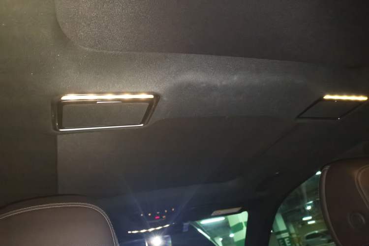 Used Mercedes-Benz GLC 2020 Facelift GLC 300 L 4MATIC Dynamic Edition