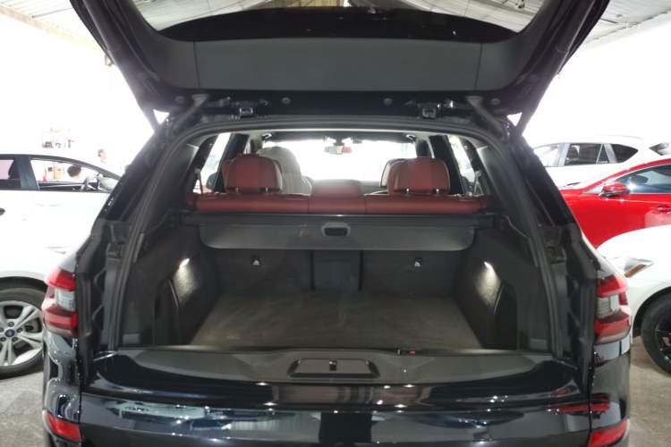 Used BMW X5 2022 Restyled xDrive 40Li M Sport Package
