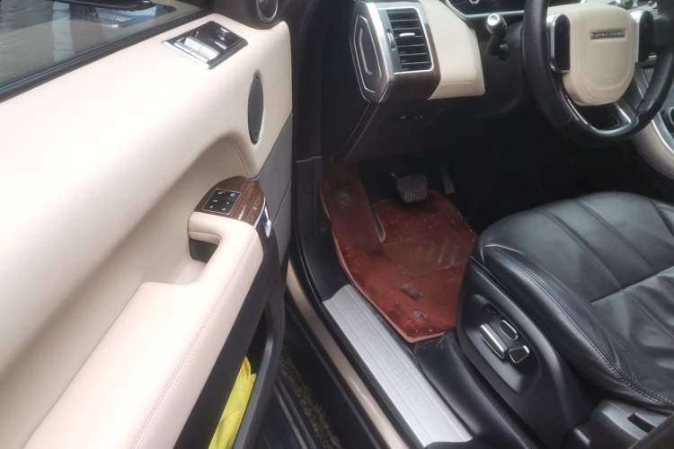 Used Land Rover Range Sport 