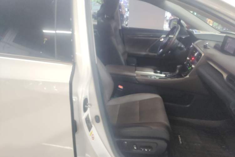 Used Lexus RX 2016 300 4x4 Elegant Edition China V-standard
