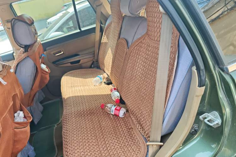 Used Haval H5 Classic 2010 European-style 2.0L Two-Wheel-Drive Luxury Model
