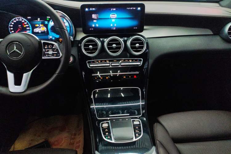 Used Mercedes-Benz GLC 2020 Facelifted GLC 260 L 4MATIC Dynamic Edition