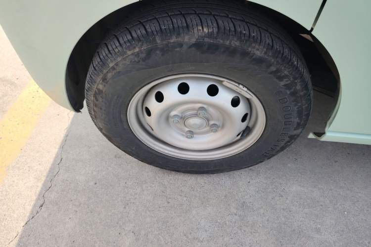 Used REACH MINI Truck 2023 120km Long Wheelbase Van-Type Striving Edition
