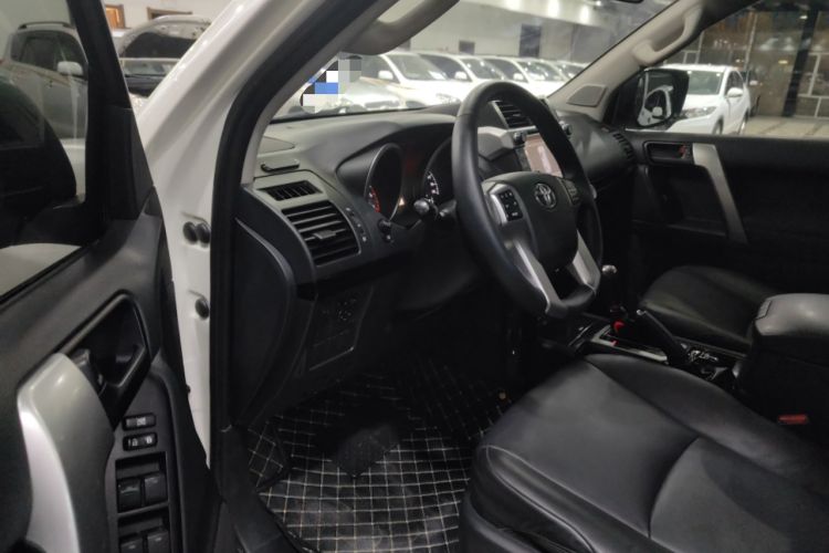 Used Toyota Prado 2015 2.7L Automatic Standard Edition
