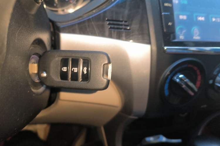 Used Honda Crider 2013 1.8L automatic comfort version