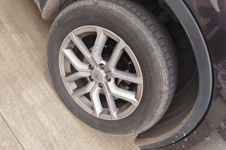 Used Renault Koleos 2017 2.5L Two-Wheel Drive Prestige Edition Right Front Wheel Hub