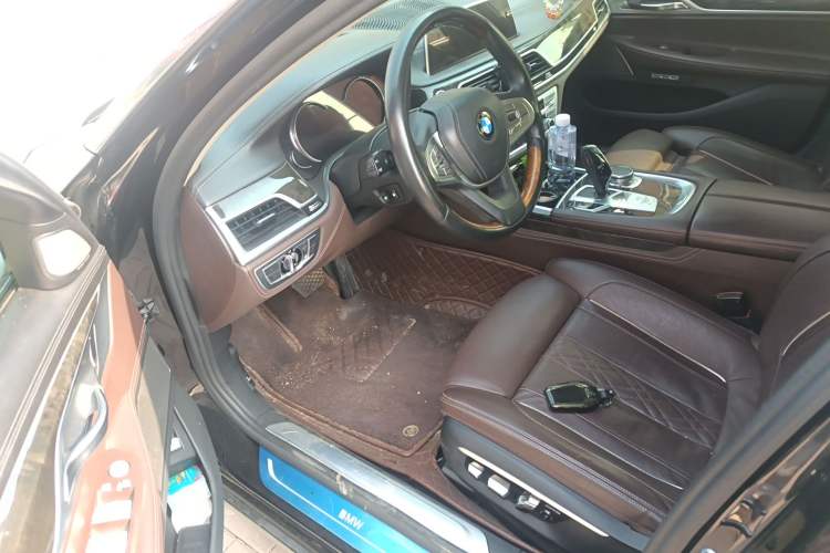 Used BMW 7 Series 2016 730Li Luxury Model