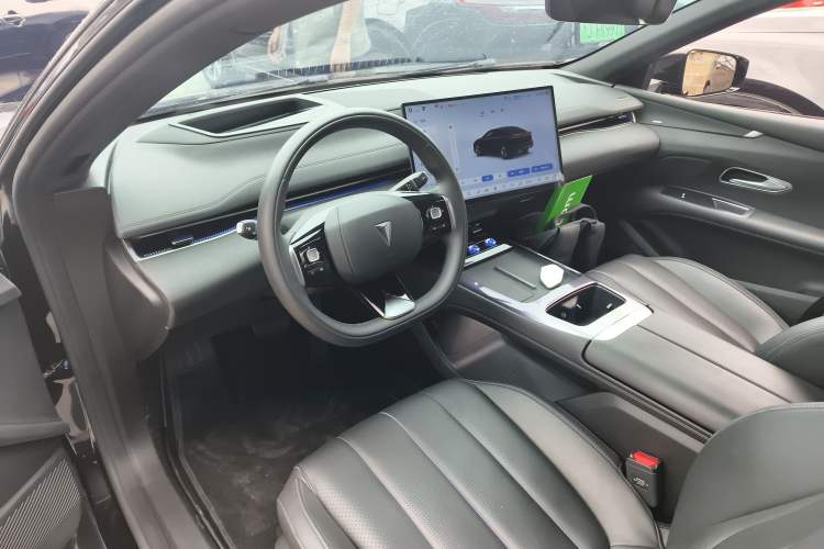 Used Deepal L07 2025 230 Ultra with DeepBlue Intelligent Driving AD PRO Extended-Range Version