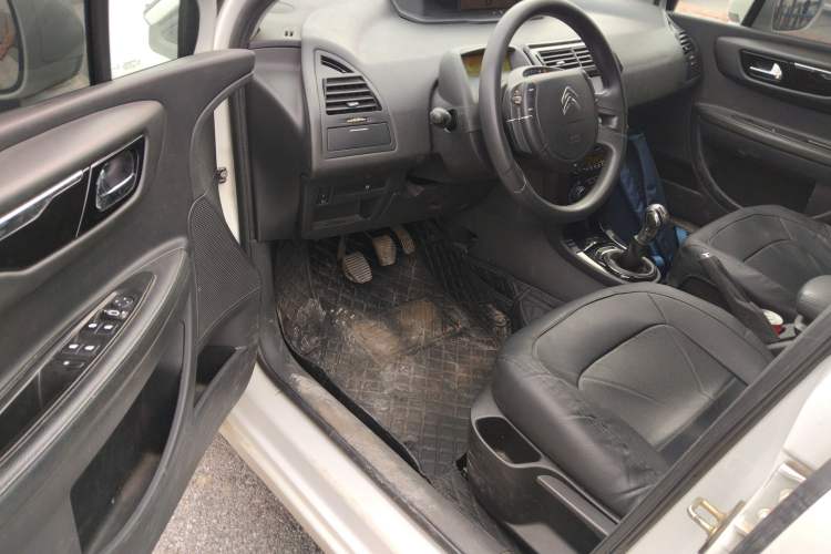 Used Citroen C-Quatre 2013 Sedan 1.6L Manual - Prestige Model