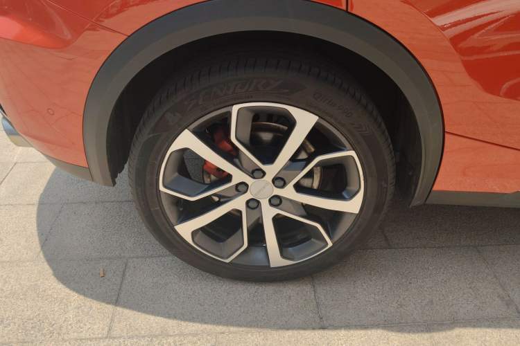 Used Lynk & Co 05 2020 2.0TD Four-Wheel Drive HypeHalo
