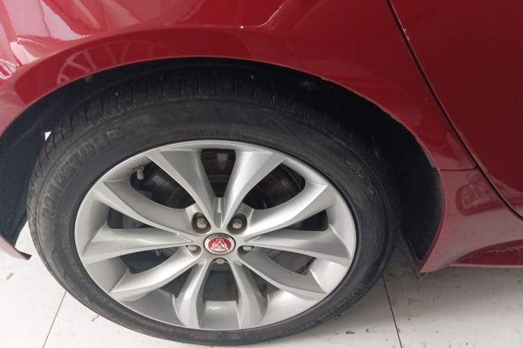 Used Jaguar XF 2016 XF 3.0 SC Two-Wheel-Drive R-Sport Sport Edition
