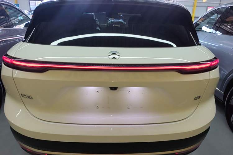 Used Nio ES6 2024 75 kWh
