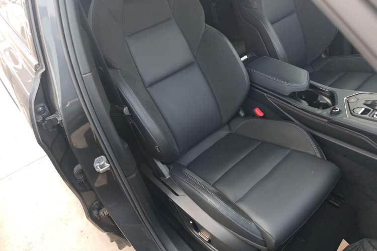 Used Lynk & Co 01 EM-P 2023 1.5TD EM-P AM