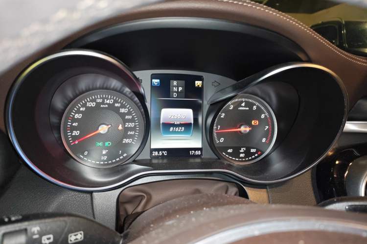 Used Mercedes-Benz GLC 2018 Facelift GLC 200 4MATIC
