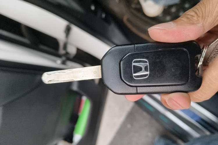 Used Honda CR-V 2017 240TURBO CVT 2WD Comfort Version