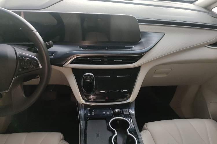 Used Buick GL8 2023 ES Lu Zun Comfort Model