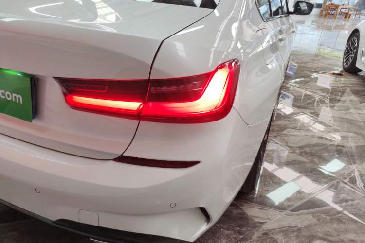 Used BMW 3 Series 2021 Restyled 325Li M Sport Package