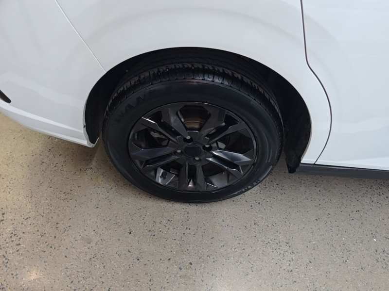Used Dongfeng Aeolus Yixuan 2024 1.5L Automatic JingSu Edition — 25