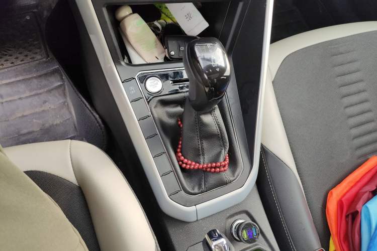 Used Volkswagen Polo 2021 Plus 1.5L Automatic Colorful Tech Edition Gear Lever