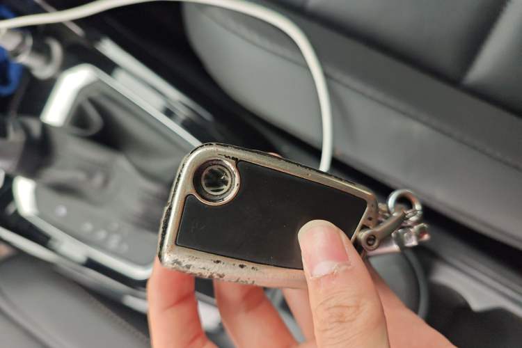 Used Volkswagen T-ROC 2020 280TSI DSG Two-Wheel Drive Comfort Version Vehicle Key